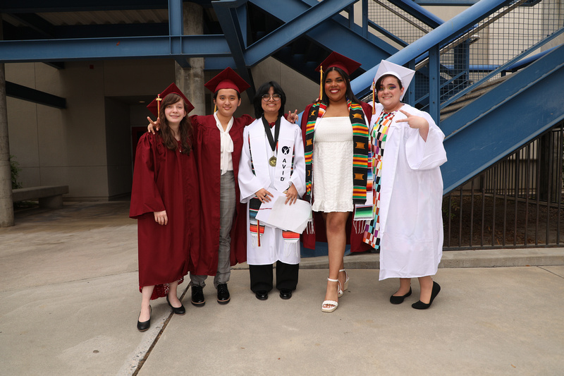 Zenfolio Clovis Unified Photography 23 Clovis West Graduation 530kg