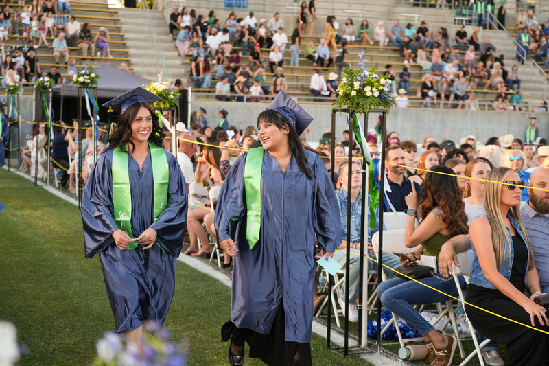 Zenfolio | Clovis Unified Photography | 24 Clovis Online Graduation (5 ...