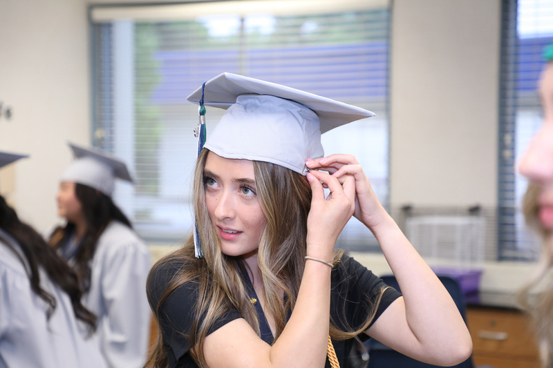 Zenfolio Clovis Unified Photography 23 Clovis East Graduation 68kg